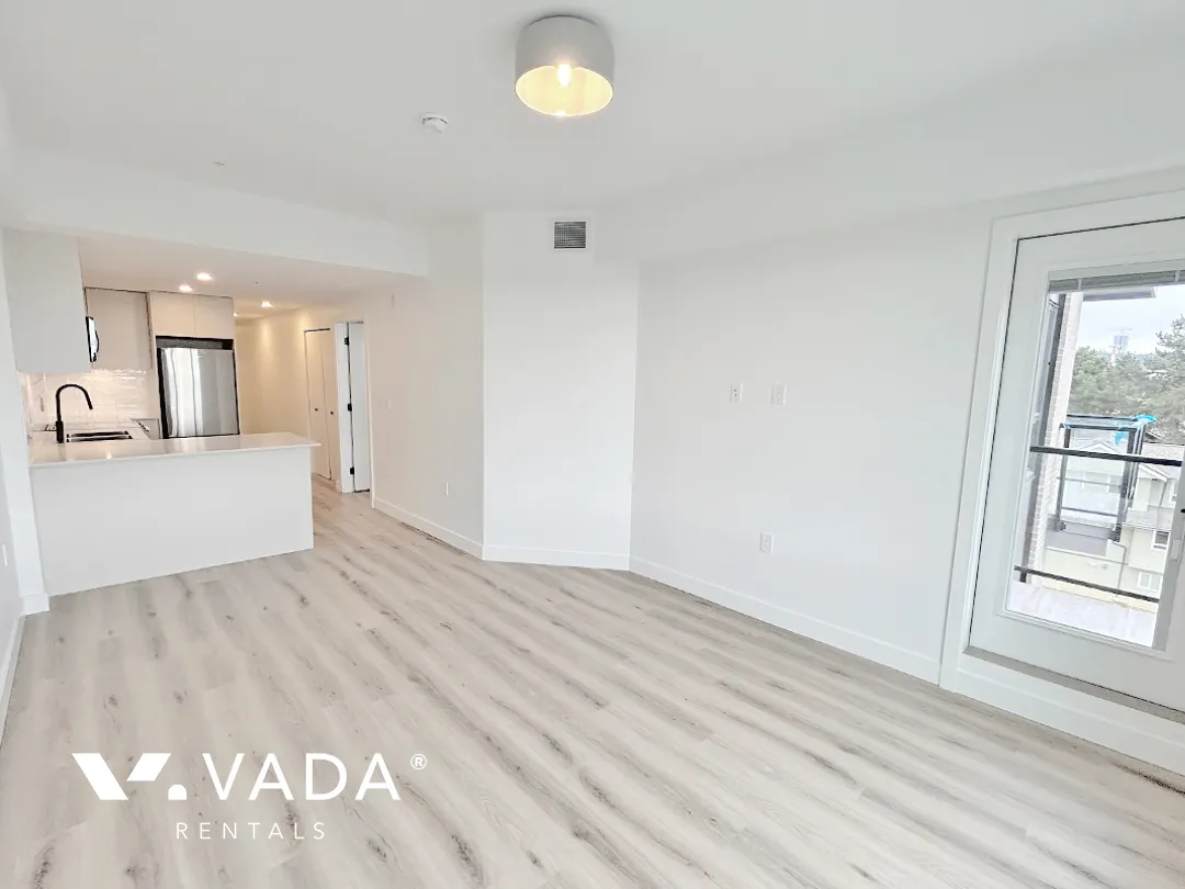 W Kingsway in Renfrew Collingwood - 1 Bedroom Apartments For Rent in Vancouver at 3068 Kingsway, Vancouver, BC, V5R 0L6