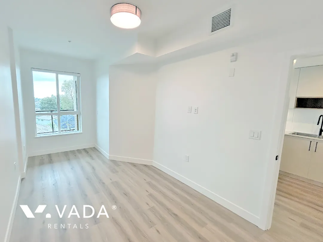 W Kingsway in Renfrew Collingwood - 1 Bedroom Apartments For Rent in Vancouver at 3068 Kingsway, Vancouver, BC, V5R 0L6