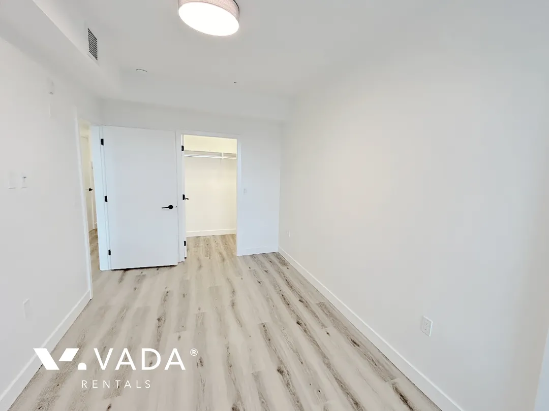 W Kingsway in Renfrew Collingwood - 1 Bedroom Apartments For Rent in Vancouver at 3068 Kingsway, Vancouver, BC, V5R 0L6