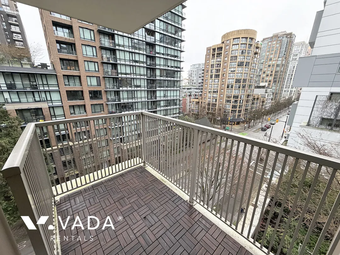 Donovan in Yaletown - 2 Bedroom Apartment For Rent in Vancouver at 809 - 1055 Richards Street, Vancouver, BC, V6B 0C2