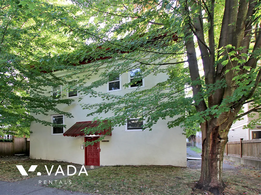 2026 Franklin in Hastings Sunrise - 1 Bedroom Apartment For Rent in Vancouver at 8 - 2026 Franklin Street, Vancouver, BC, V5L 1R3