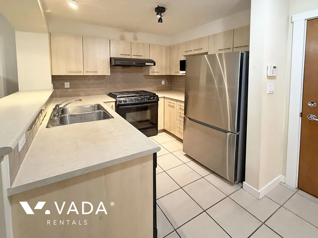 Lions Park in Brighouse - 1 Bedroom Apartment For Rent in Richmond at 3105 - 5119 Garden City Road, Richmond, BC, V6X 4H8