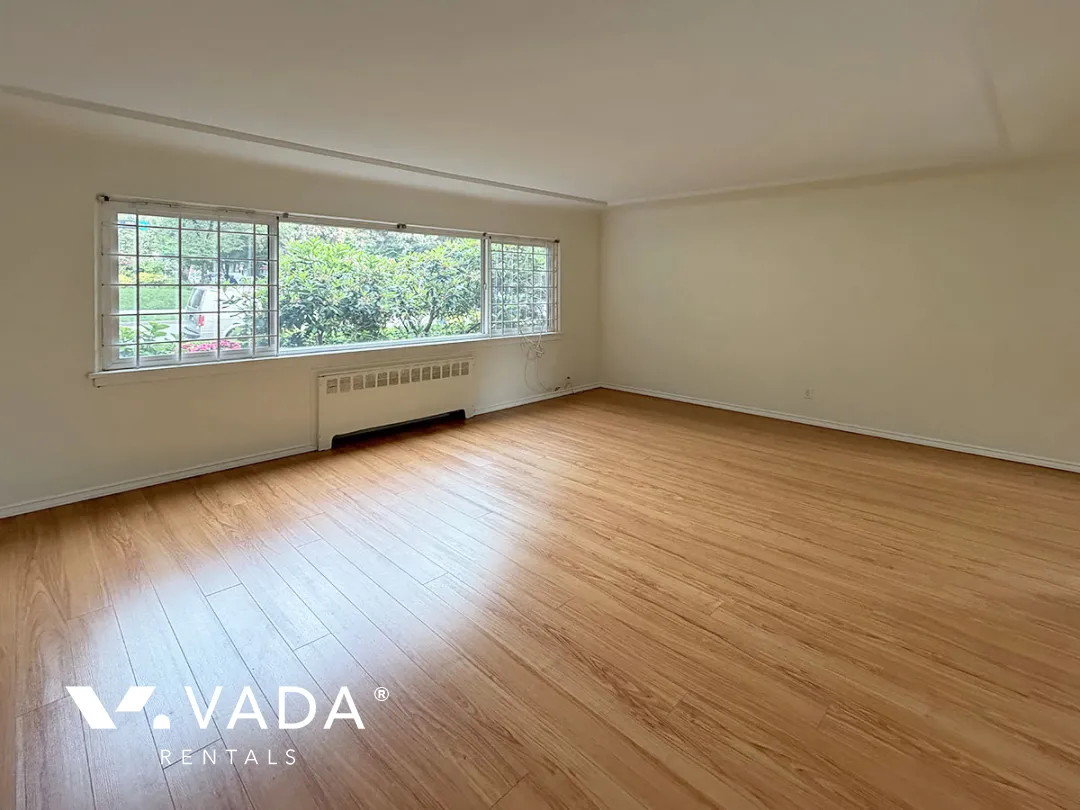 Valcrest Manor in The West End - 1 Bedroom Apartment For Rent in Vancouver at 1 - 1208 Burnaby Street, Vancouver, BC, V6E 1P5