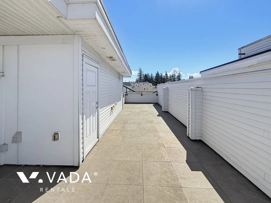 Soho in Grandview Heights - 3 Bedroom Townhouse For Rent in Surrey at 32 - 16337 23A Avenue, Surrey, BC, V3Z 0S3