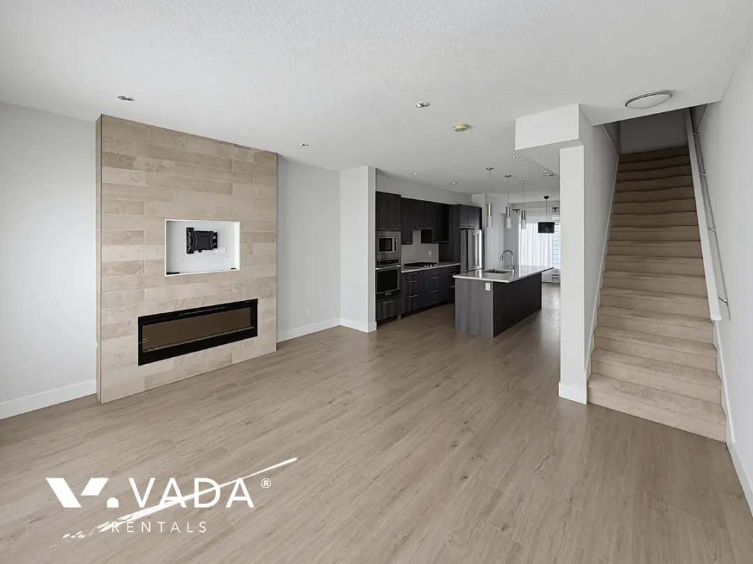 Soho in Grandview Heights - 3 Bedroom Townhouse For Rent in Surrey at 32 - 16337 23A Avenue, Surrey, BC, V3Z 0S3
