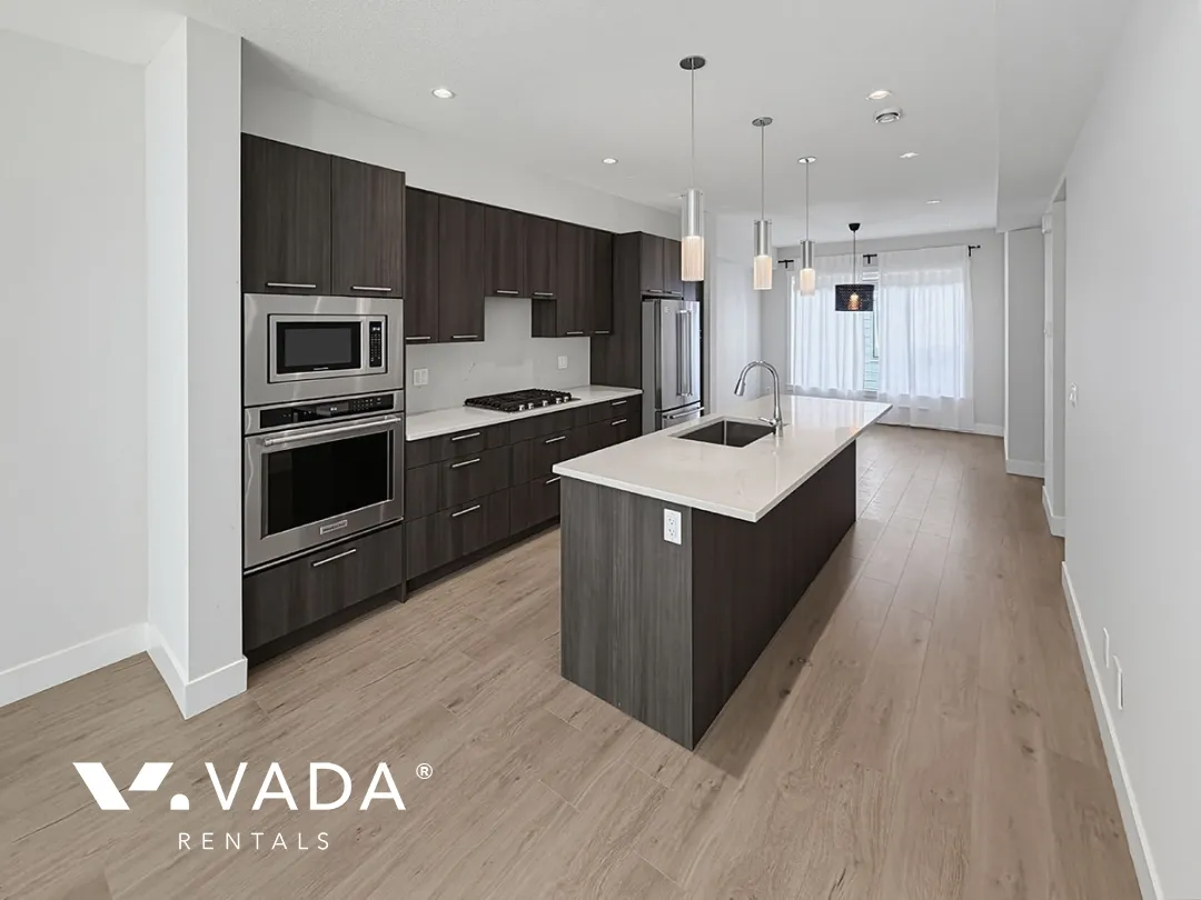 Soho in Grandview Heights - 3 Bedroom Townhouse For Rent in Surrey at 32 - 16337 23A Avenue, Surrey, BC, V3Z 0S3