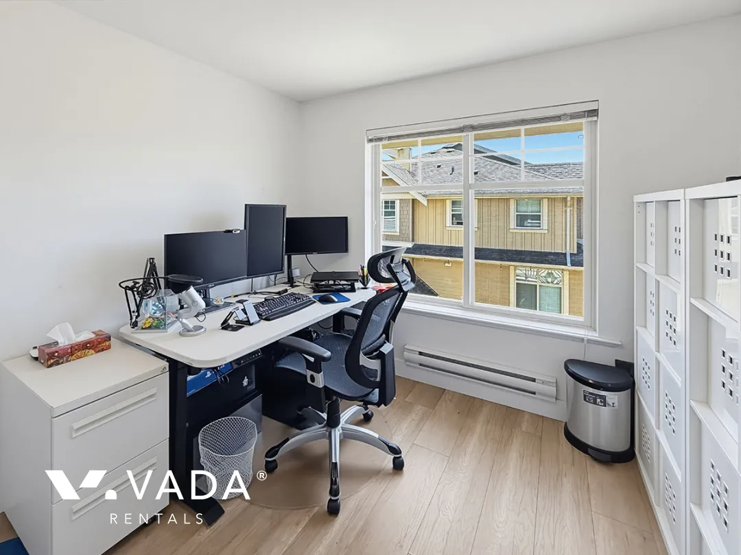 Uptown Clayton ll in East Clayton - 4 Bedroom Townhouse For Rent in Surrey at 84 - 19525 73 Avenue, Surrey, BC, V4N 3E8