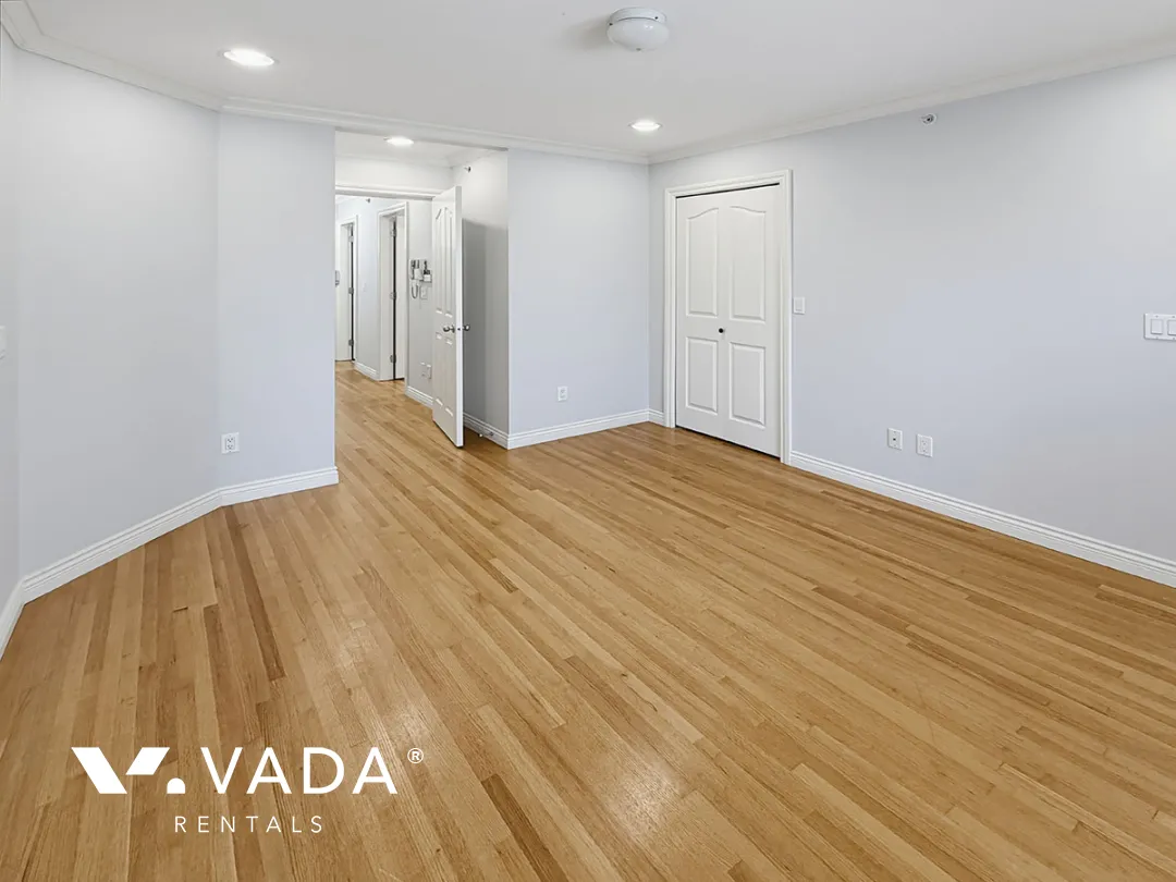 Marpole - 3 Bedroom Duplex For Rent in Vancouver at 8490 Hudson Street, Vancouver, BC, V6P 4M4
