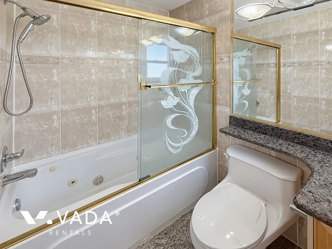 Marpole - 3 Bedroom Duplex For Rent in Vancouver at 8490 Hudson Street, Vancouver, BC, V6P 4M4