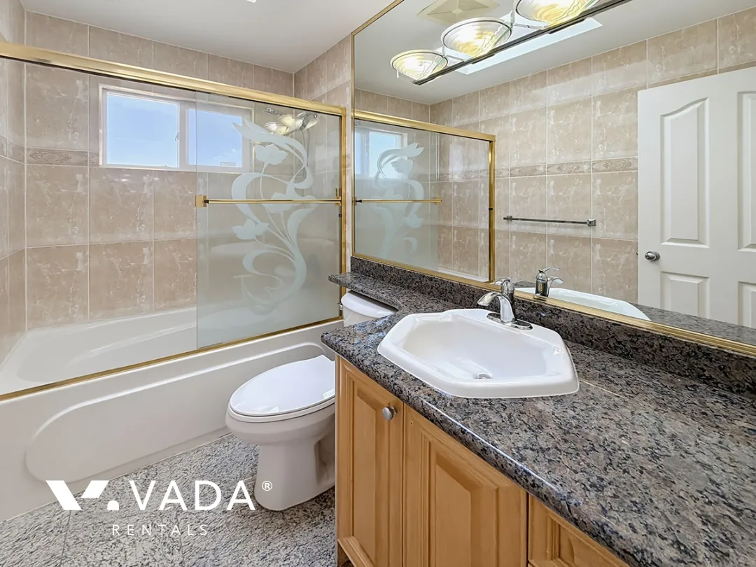 Marpole - 3 Bedroom Duplex For Rent in Vancouver at 8490 Hudson Street, Vancouver, BC, V6P 4M4