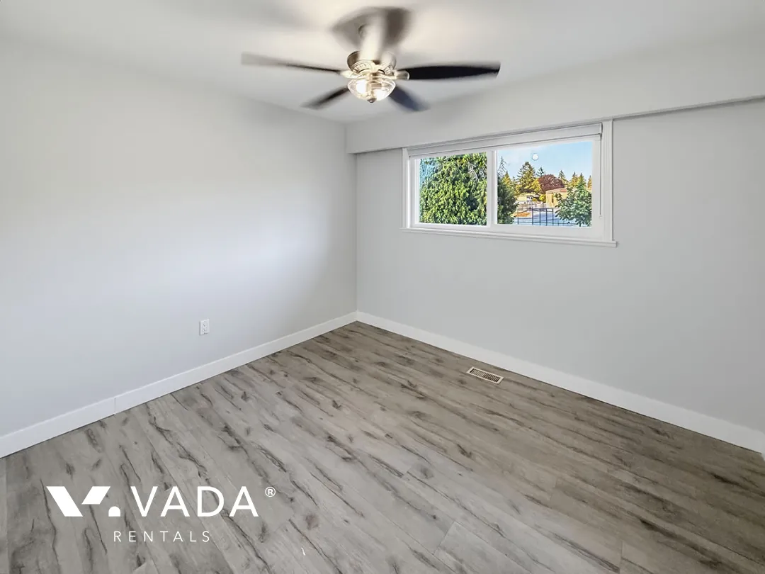Bolivar Heights - 3 Bedroom House (Upper Level) For Rent in Surrey at 11327 - 138th Street, Surrey, BC, V3R 3C9