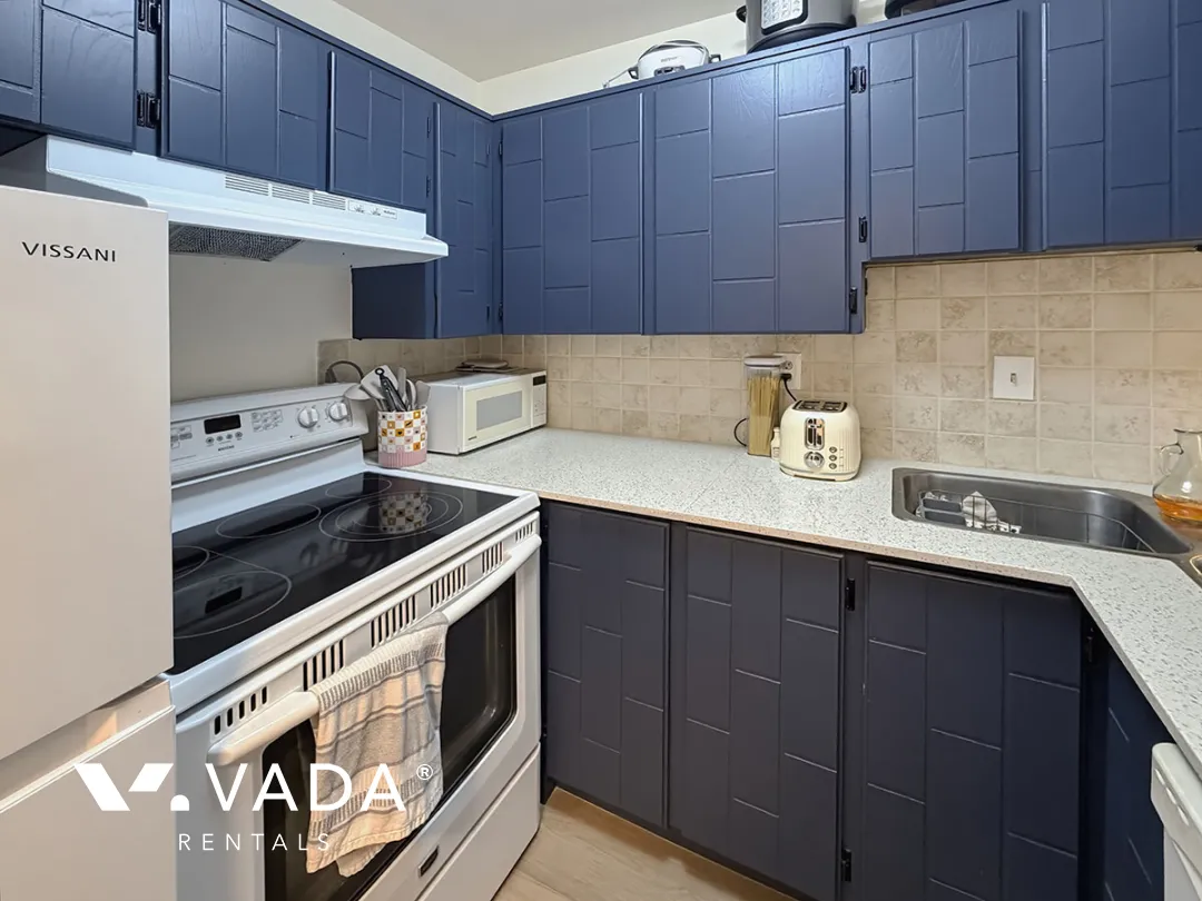 Casa Del Ray in Uptown - 1 Bedroom Apartment For Rent in New Westminster at 201 - 721 Hamilton Street, New Westminster, BC, V3M 2M7