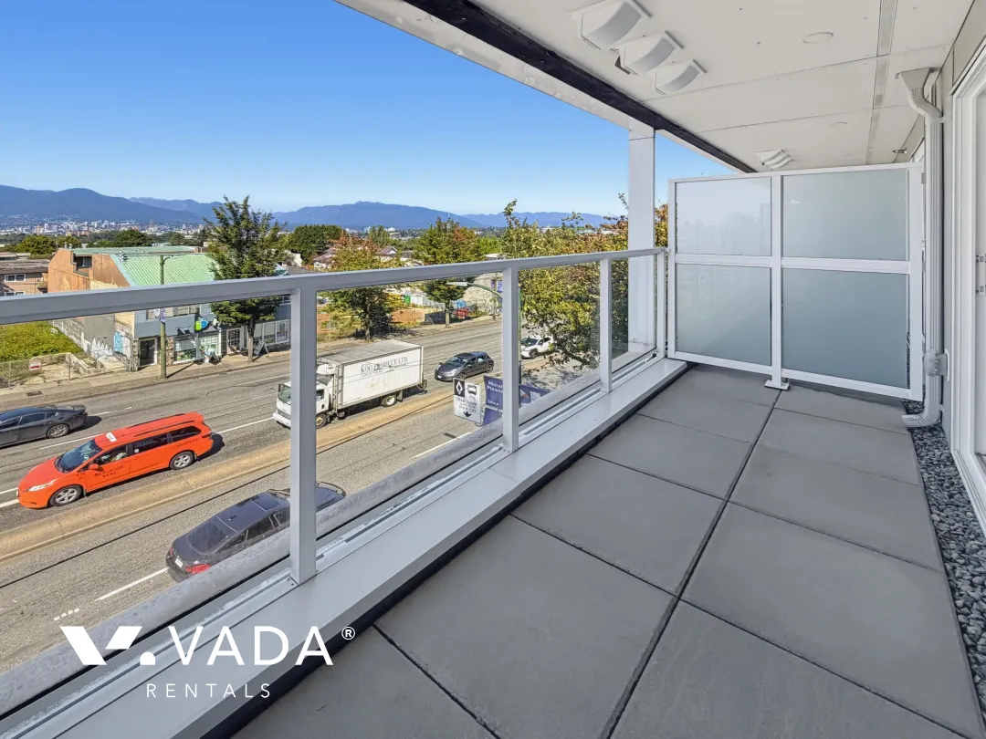 Midtown Central in Mount Pleasant East - 1 Bedroom Apartment For Rent in Vancouver at 306 - 2508 Fraser Street, Vancouver, BC, V5T 3V4