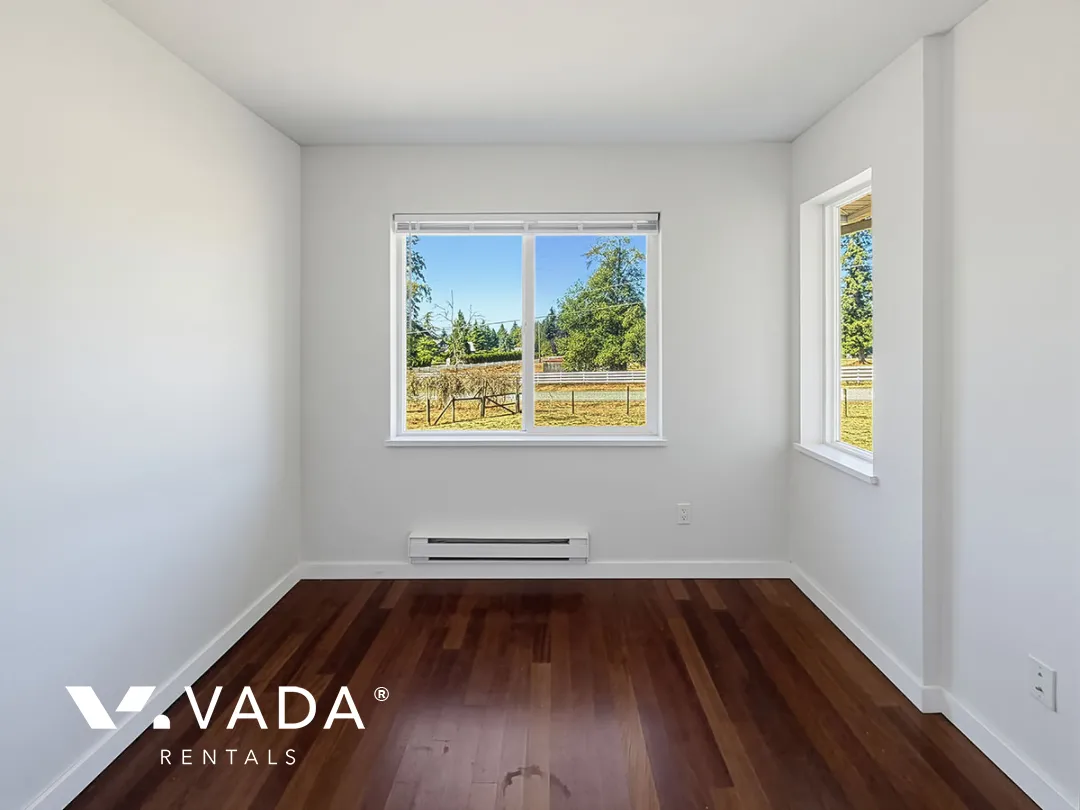 Hazelmere in South Surrey - 3 Bedroom House (Upper Level) For Rent in Surrey at 19506 3A Avenue, Surrey, BC, V3Z 9S9