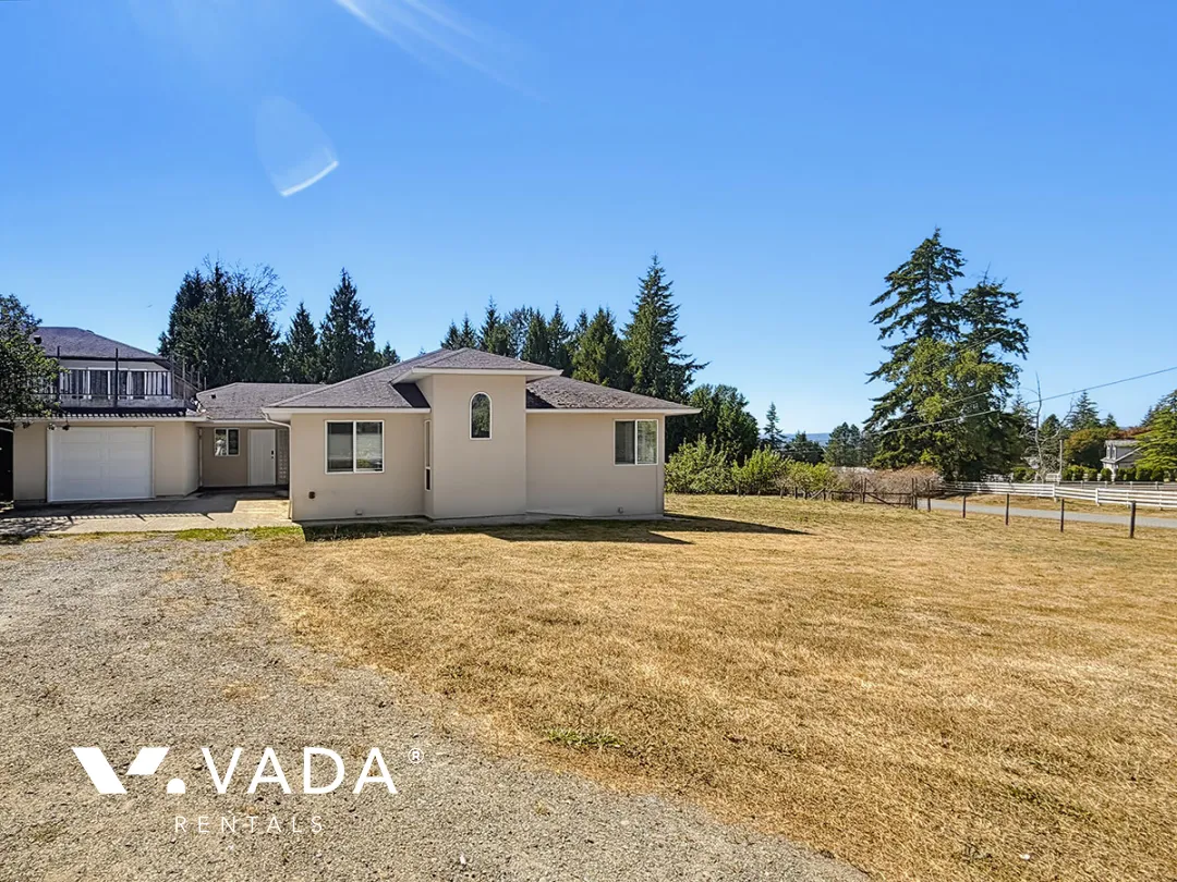 Hazelmere in South Surrey - 3 Bedroom House (Upper Level) For Rent in Surrey at 19506 3A Avenue, Surrey, BC, V3Z 9S9