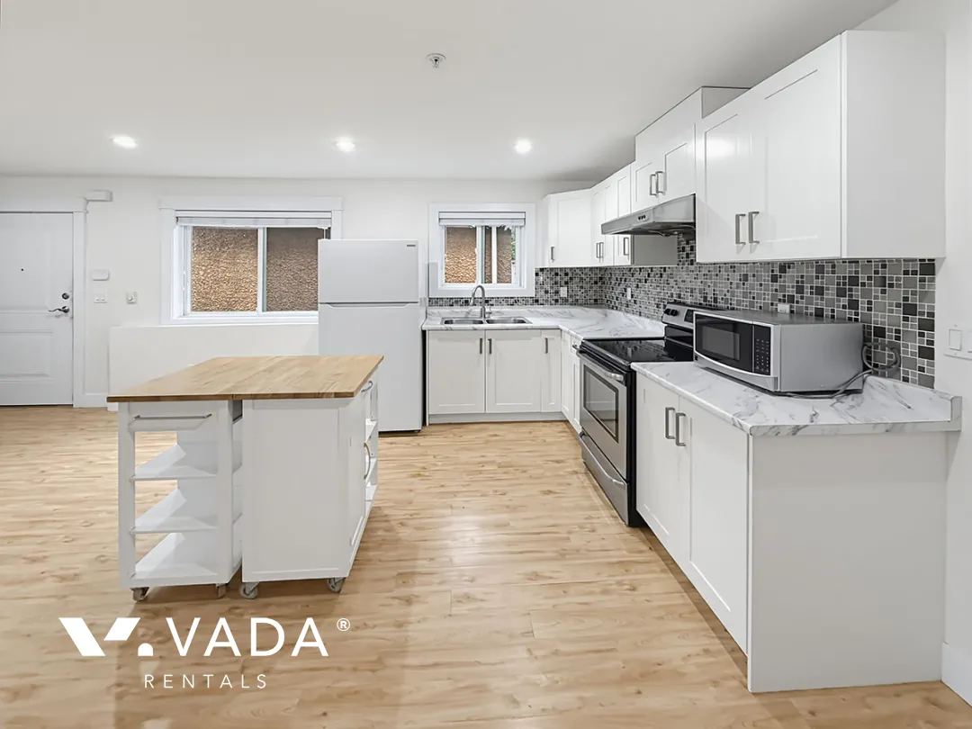 Marpole - 2 Bedroom Laneway House For Rent in Vancouver at 172 East 60th Avenue, Vancouver, BC, V5X 1Z6