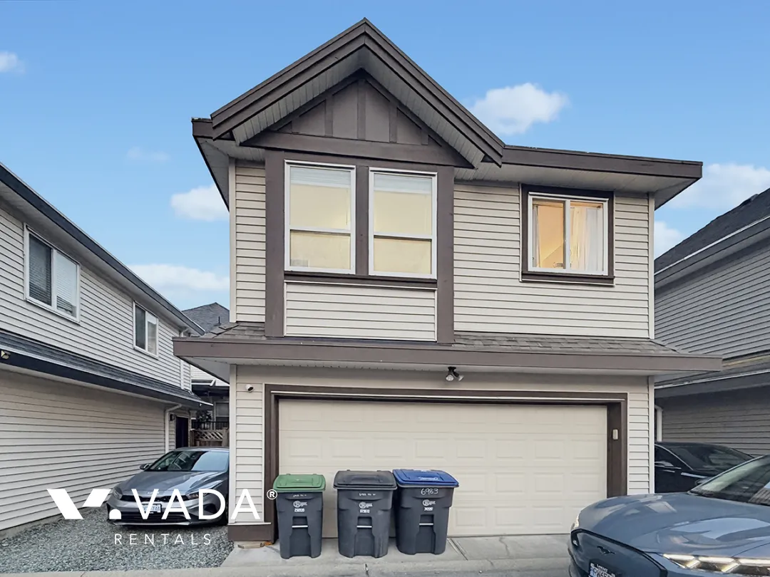 East Clayton - 1 Bedroom Laneway House For Rent in Surrey at 6983 192 Street, Surrey, BC, V4N 5W6