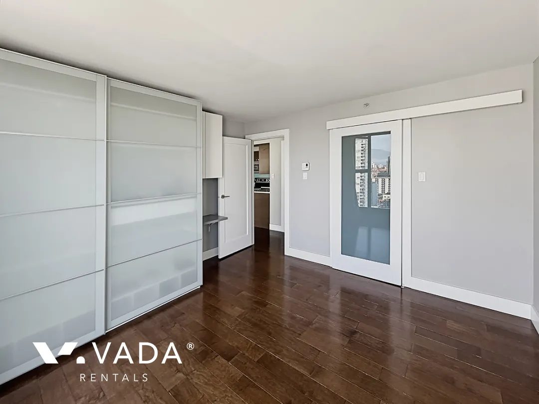 City Crest in Yaletown - 1 Bedroom Apartment For Rent in Vancouver at 2004 - 1155 Homer Street, Vancouver, BC, V6B 5T5