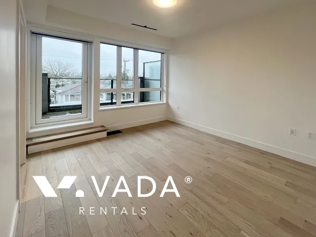 Format in Knight - 3 Bedroom Townhouse For Rent in Vancouver at 3987 Fleming Street, Vancouver, BC, V5N 0J1