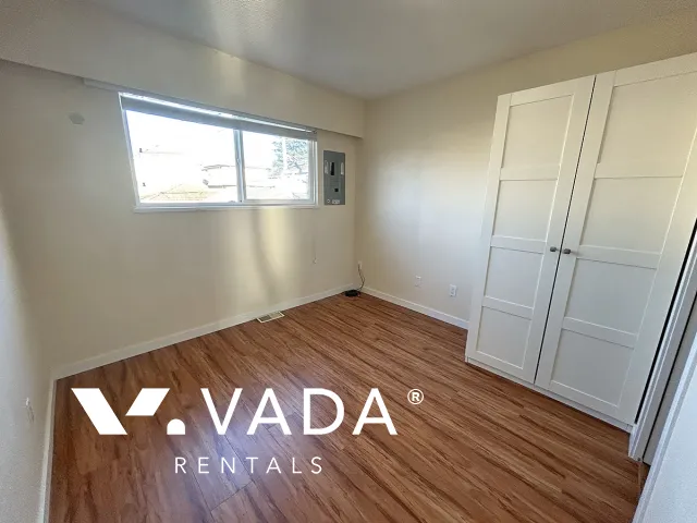 Marpole - 3 Bedroom House (Upper Level) For Rent in Vancouver at 8407 Osler Street, Vancouver, BC