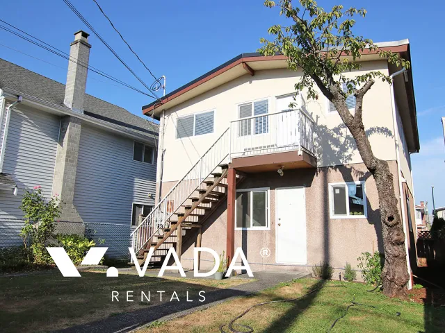 Marpole - 3 Bedroom House (Upper Level) For Rent in Vancouver at 8407 Osler Street, Vancouver, BC
