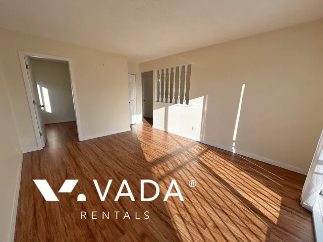 Marpole - 3 Bedroom House (Upper Level) For Rent in Vancouver at 8407 Osler Street, Vancouver, BC