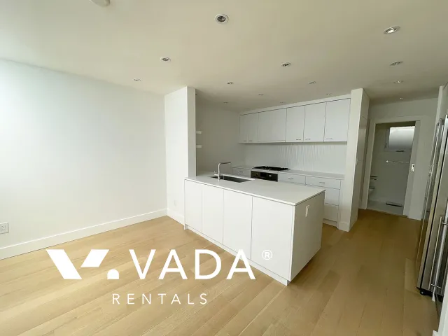 Kitsilano - Unfurnished 2 Bed & Loft Duplex For Rent at 1967 Whyte Avenue, Vancouver, BC, V6J 1B4