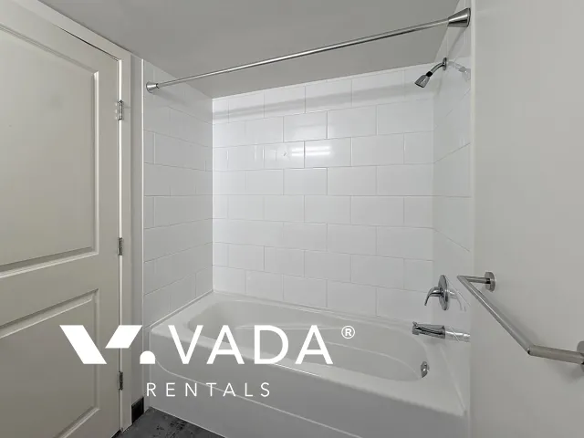 Oscar in Yaletown - 1 Bedroom Apartment For Rent in Vancouver at 607 - 1295 Richards Street, Vancouver, BC, V6B 1B7