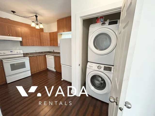 Queensborough - 1 Bedroom Coach House For Rent in New Westminster at 367 Fenton Street, New Westminster, BC, V3M 5J1