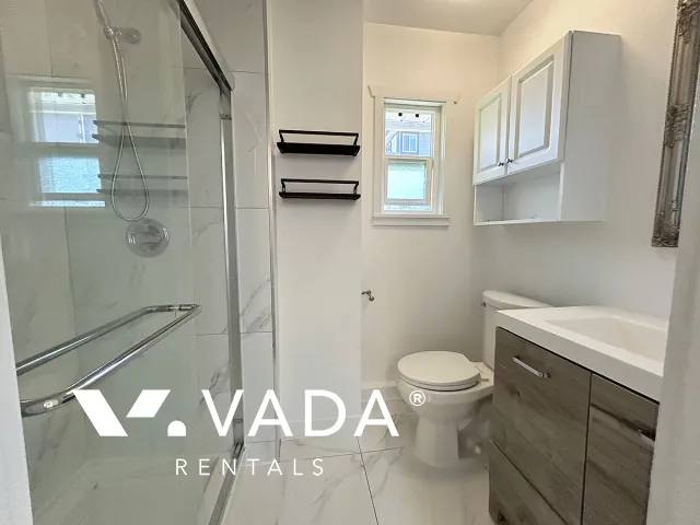 Queensborough - 1 Bedroom Coach House For Rent in New Westminster at 367 Fenton Street, New Westminster, BC, V3M 5J1