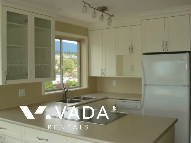 Seastrand in Dundarave - 1 Bedroom Apartment For Rent in West Vancouver at 1204 - 150 24th Street, West Vancouver, BC