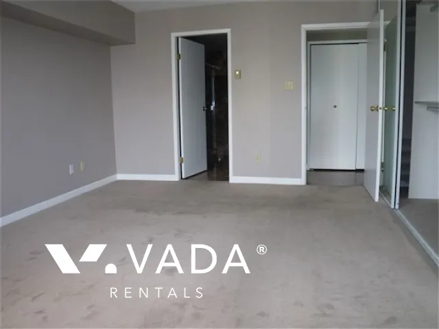 Emerald West in Downtown - 3 Bedroom Apartment For Rent in Vancouver at 2601 - 717 Jervis Street, Vancouver, BC