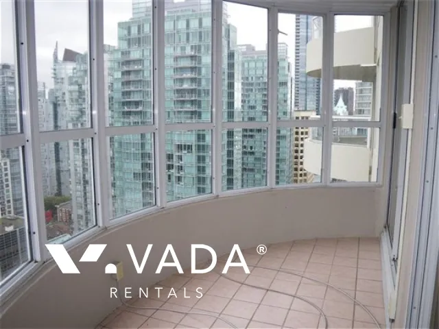 Emerald West in Downtown - 3 Bedroom Apartment For Rent in Vancouver at 2601 - 717 Jervis Street, Vancouver, BC