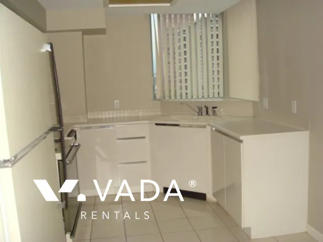 Jervis Court in The West End - 2 Bedroom Apartment For Rent in Vancouver at 602 - 789 Jervis Street, Vancouver, BC