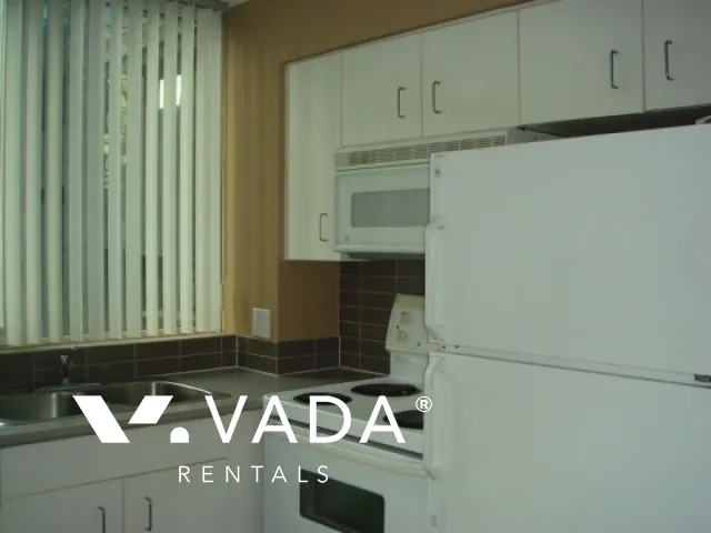 Harbourside Park in Coal Harbour - 1 Bedroom Apartment For Rent in Vancouver at 588 Broughton Street, Vancouver, BC