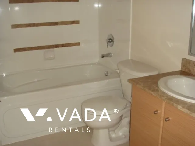 Yaletown Park in Yaletown - 2 Bedroom Apartment For Rent in Vancouver at 3002 - 909 Mainland Street, Vancouver, BC