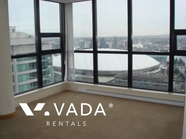 Yaletown Park in Yaletown - 2 Bedroom Apartment For Rent in Vancouver at 3002 - 909 Mainland Street, Vancouver, BC