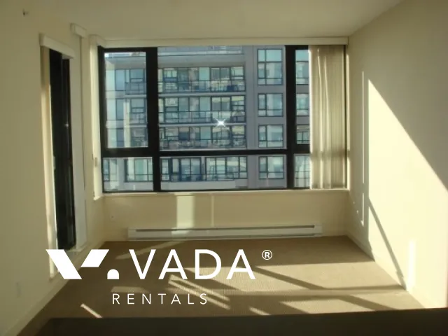 Yaletown Park in Yaletown - 1 Bedroom Apartment For Rent in Vancouver at 2805 - 909 Mainland Street, Vancouver, BC