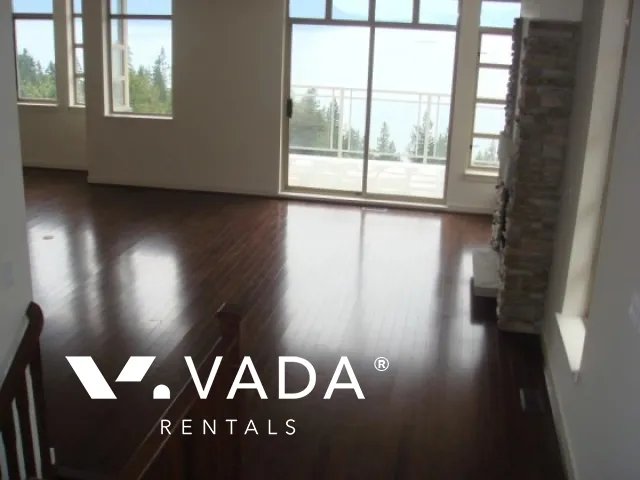 Seascapes in Howe Sound - 3 Bedroom Townhouse For Rent in West Vancouver at 8683 Seascape Drive, West Vancouver, BC