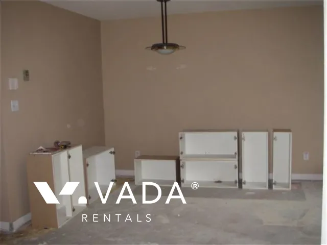 La Fortuna in Fairview - 1 Bedroom Apartment For Rent in Vancouver at 107 - 788 West 8th Avenue, Vancouver, BC