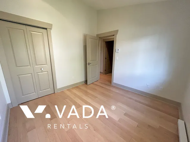 Point Grey - 2 Bedroom Laneway House For Rent in Vancouver at 4626 West 11th Avenue, Vancouver, BC, V6R 2M7