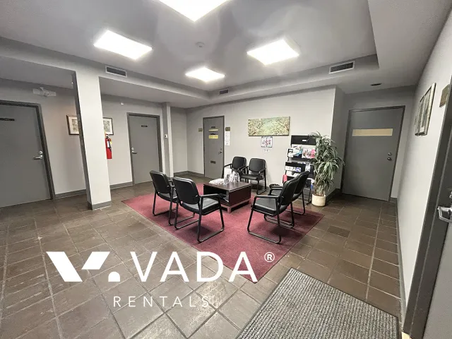 Central Lonsdale - Commercial Space For Lease in Medical Building at 204 - 135 East 15th Street, North Vancouver, BC, Canada
