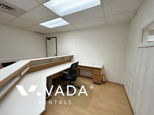 Central Lonsdale - Commercial Space For Lease in Medical Building at 204 - 135 East 15th Street, North Vancouver, BC, Canada