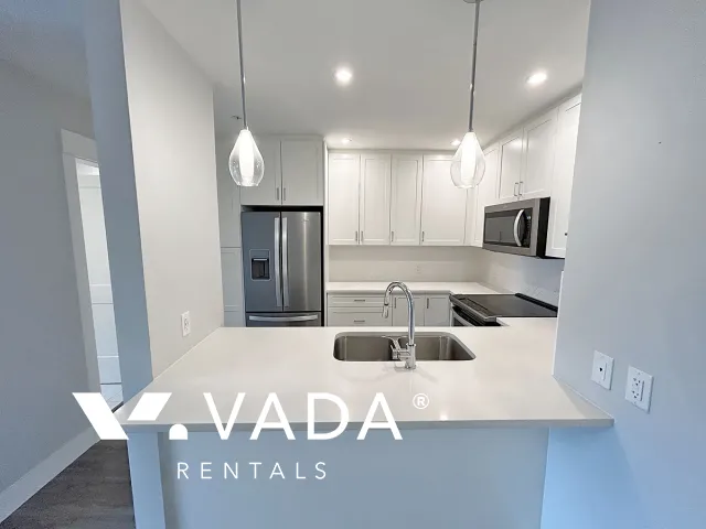 Montrose Square in Central POCO - 1 Bedroom Apartment For Rent in Port Coquitlam at 4510 - 2180 Kelly Avenue, Port Coquitlam, BC, V3W 3P3