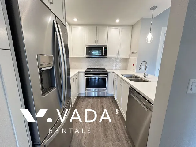 Montrose Square in Central POCO - 1 Bedroom Apartment For Rent in Port Coquitlam at 4510 - 2180 Kelly Avenue, Port Coquitlam, BC, V3W 3P3