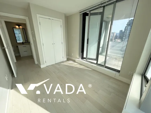 Elan in Downtown - 2 Bedroom Apartment For Rent in Vancouver at 2801 - 1255 Seymour Street, Vancouver, BC, V6B 0H1