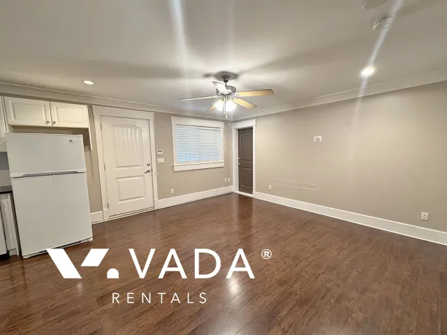 The Heights - 2 Bedroom Basement For Rent in New Westminster at 932 Chestnut Street, New Westminster, BC, V3L 4N5