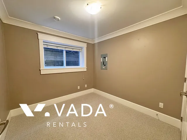 The Heights - 2 Bedroom Basement For Rent in New Westminster at 932 Chestnut Street, New Westminster, BC, V3L 4N5