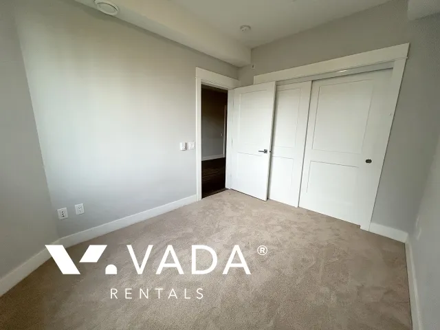 Montrose Square in Central POCO - 2 Bedroom Apartment For Rent in Port Coquitlam at 4420 - 2180 Kelly Avenue, Port Coquitlam, BC, V3C 0L1