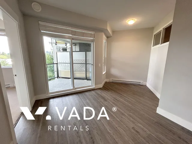 Montrose Square in Central POCO - 2 Bedroom Apartment For Rent in Port Coquitlam at 4420 - 2180 Kelly Avenue, Port Coquitlam, BC, V3C 0L1